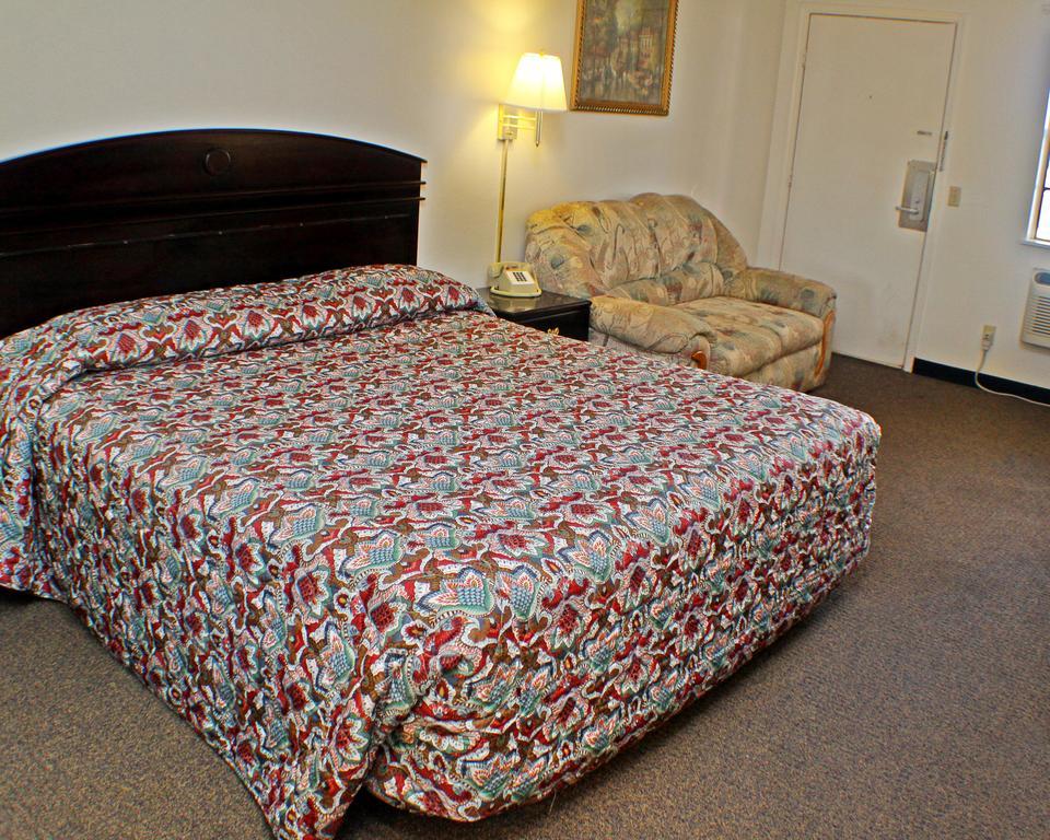 American Dream Inn Elk City Quarto foto
